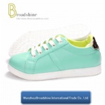 Fashion Lady Sneaker with Soft PU Upper